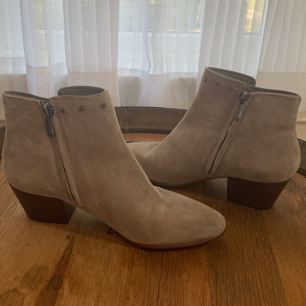 Sam Edelman | Rudie Tan Suede Fringe Tassel Studded Zip Slip On Ankle Boots 7M - Picture 8 of 17